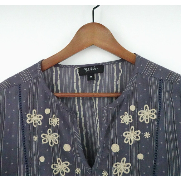 Women Top Medium Gray Lace Embroidered Babydoll Bell Sleeve Boho Chic Whimsigoth - Picture 3 of 16